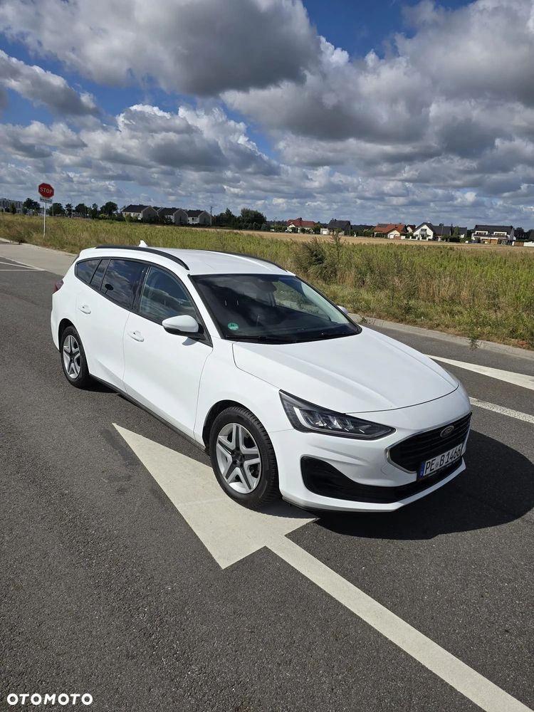 Ford Focus 1.5 EcoBlue STart-Stopp-System TITANIUM - 2