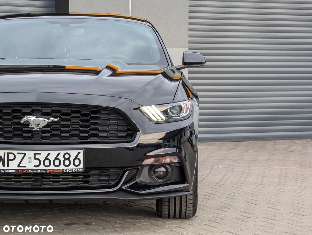 Ford Mustang - 5