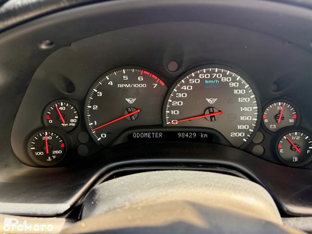 Chevrolet Corvette 5.7 - 24