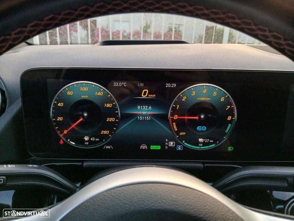 Mercedes-Benz GLA 250 e 8G-DCT AMG Line - 27