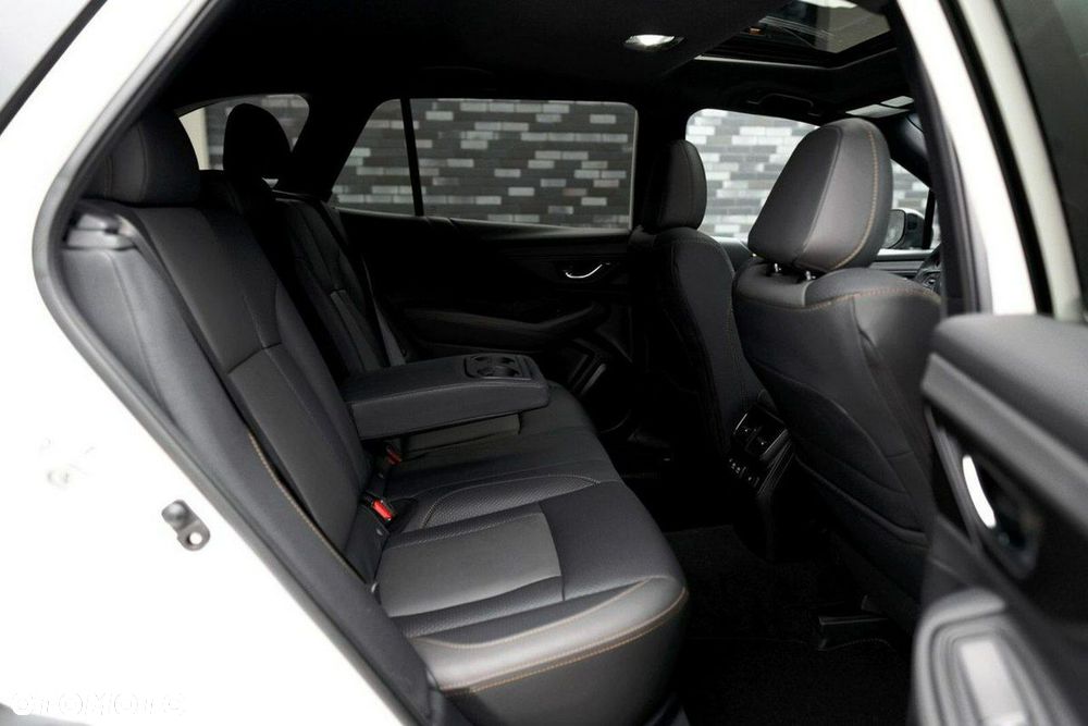 Subaru Outback - 38