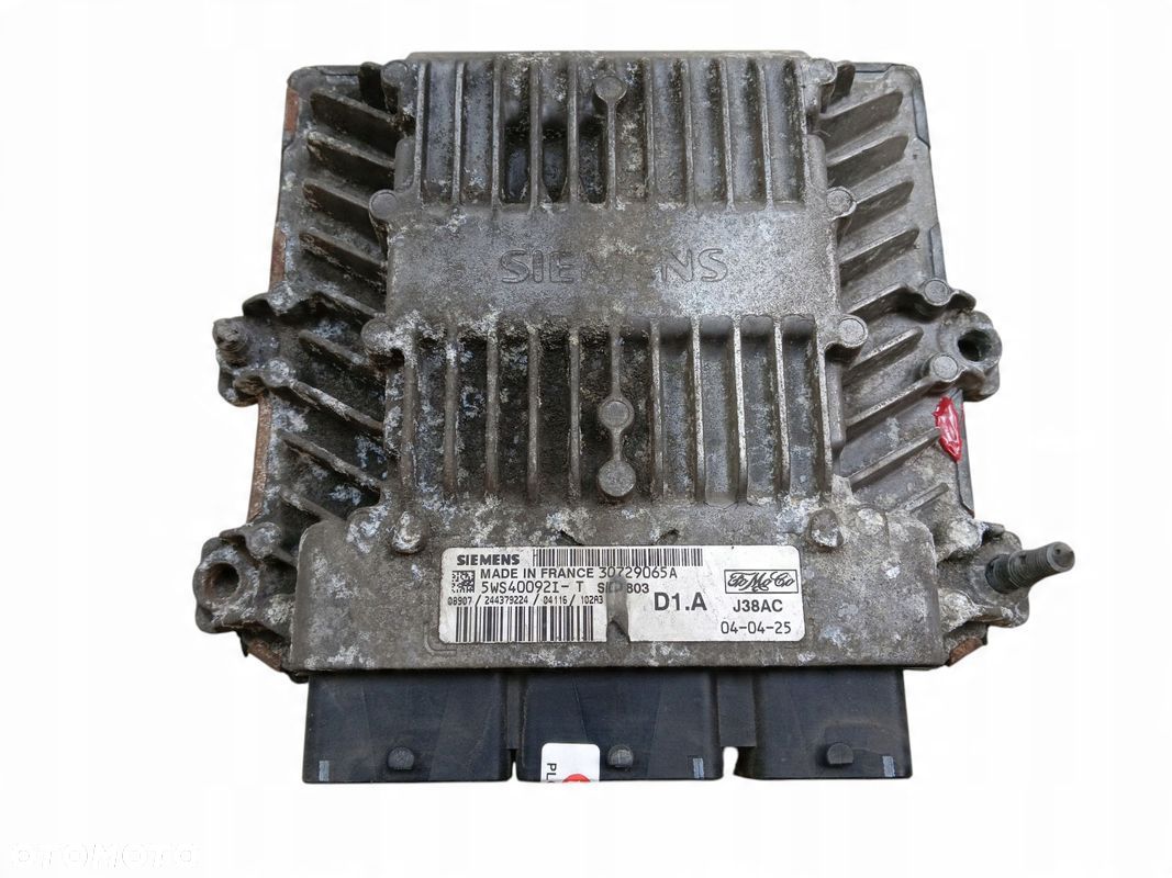 KOMPUTER STEROWNIK SILNIKA VOLVO S40 II V50 2.0 D 136KM 30729065A - 1