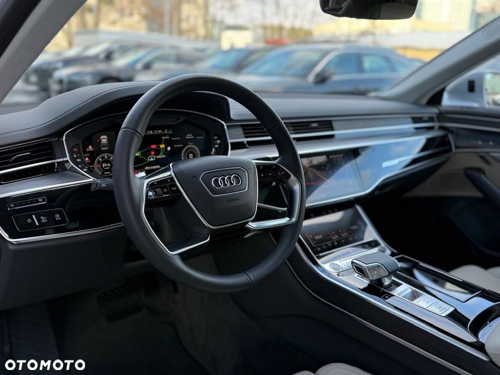 Audi A8 - 14