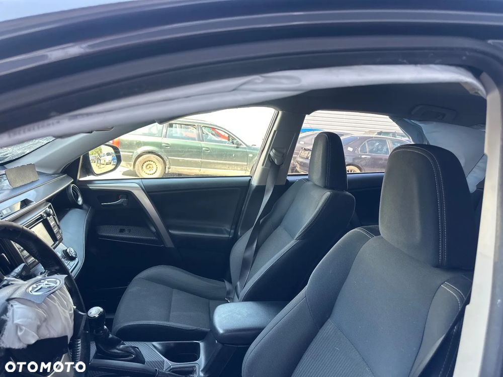 Toyota RAV4 2.0 Active 4x4 - 22
