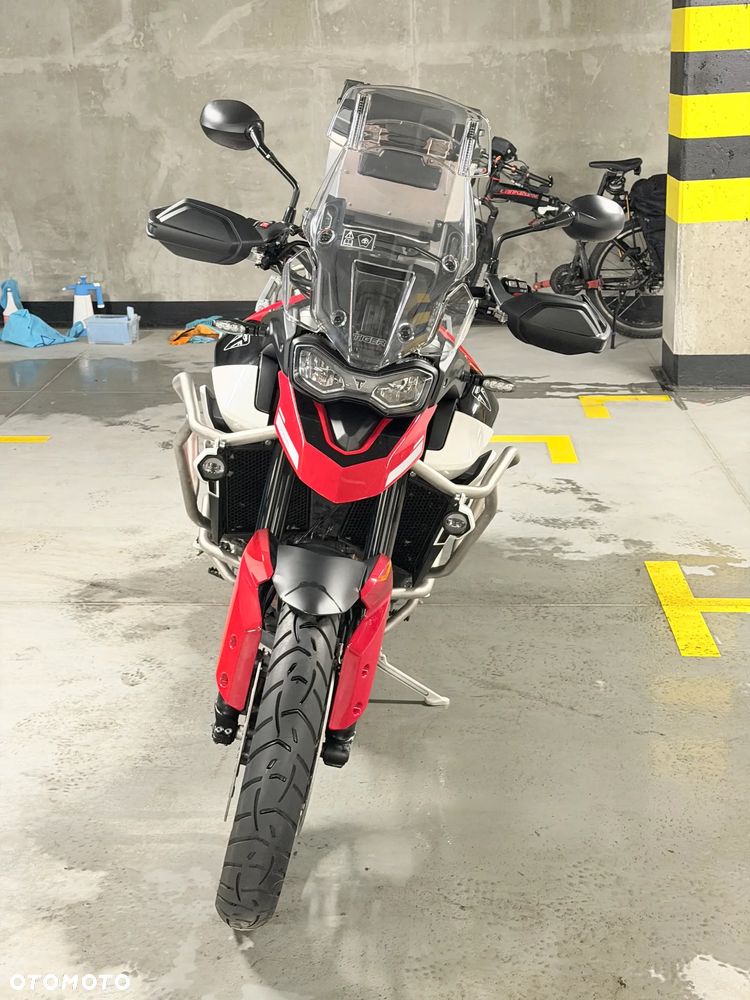 Triumph Tiger - 6