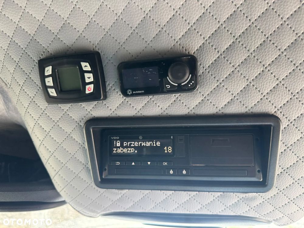 Mercedes-Benz Sprinter 519 - 11