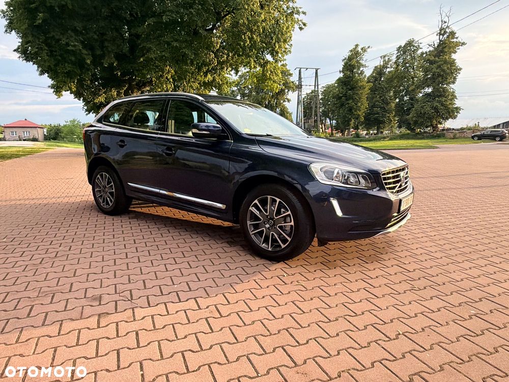 Volvo XC 60 D3 Momentum - 16