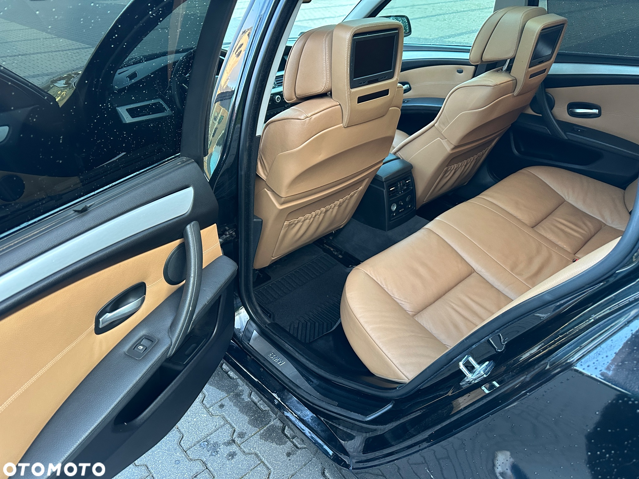 BMW Seria 5 - 16