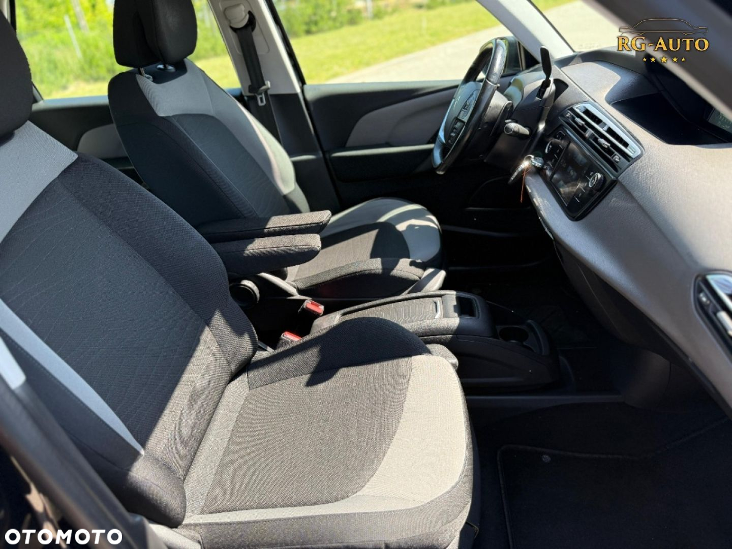 Citroën C4 Picasso - 8