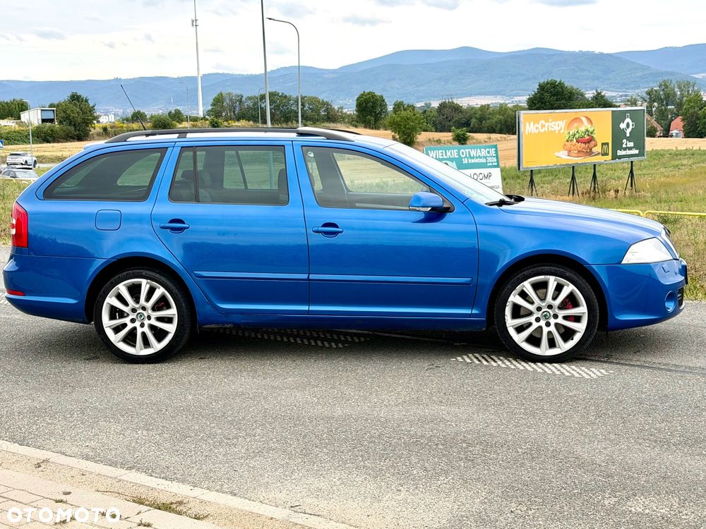 Skoda Octavia 2.0 TDI DPF RS - 10