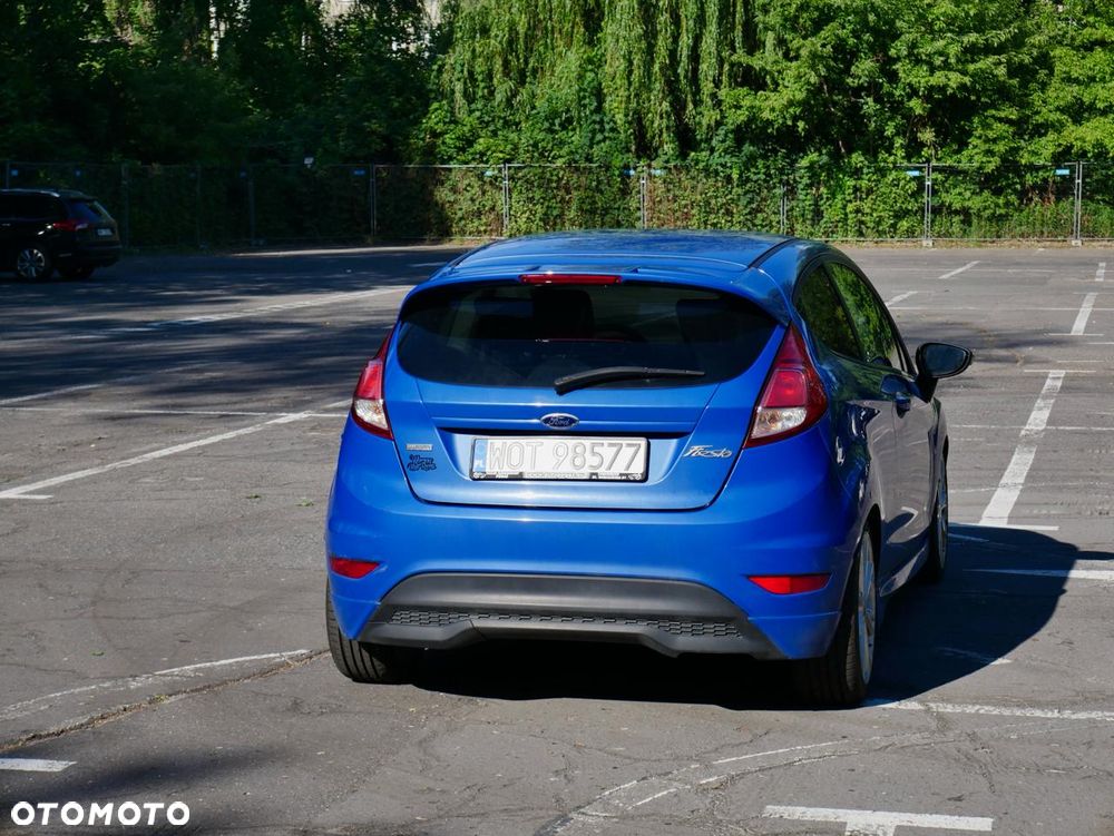 Ford Fiesta 1.0 EcoBoost Titanium ASS - 4