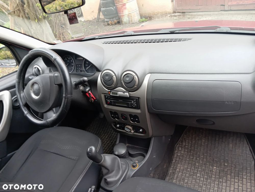 Dacia Sandero 1.5 dCi Laureate - 5