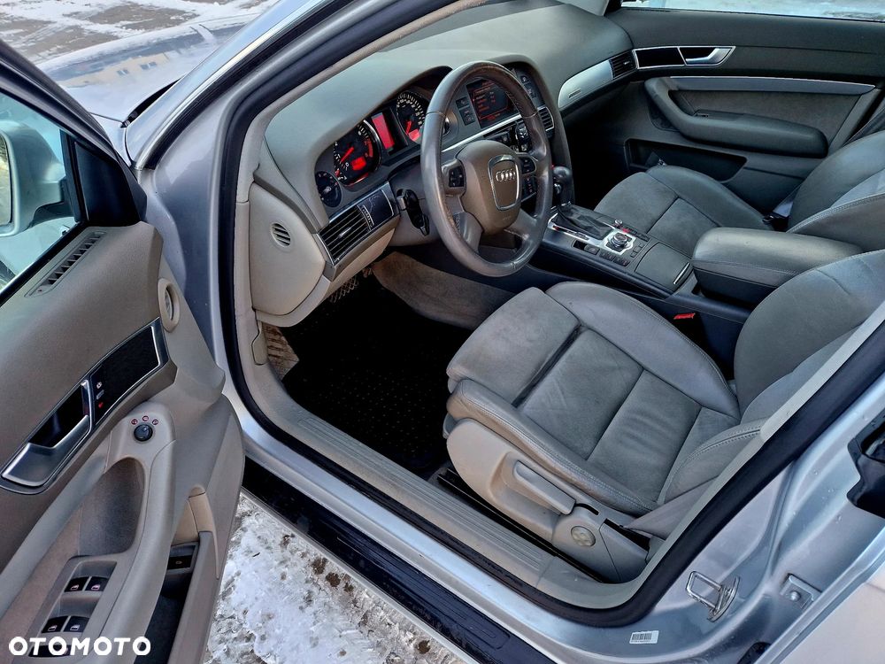 Audi A6 Limousine 3.2 FSI Quattro Tiptronic - 5