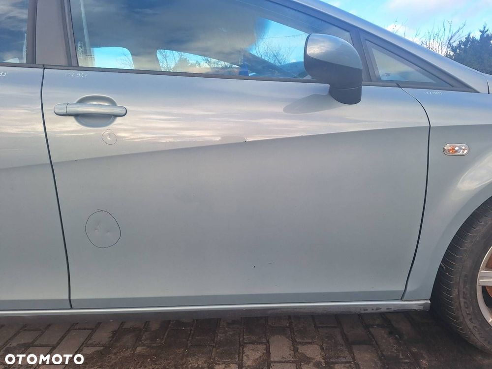 DRZWI KOMPLETNE PRAWY PRZÓD SEAT LEON II L57M - 2