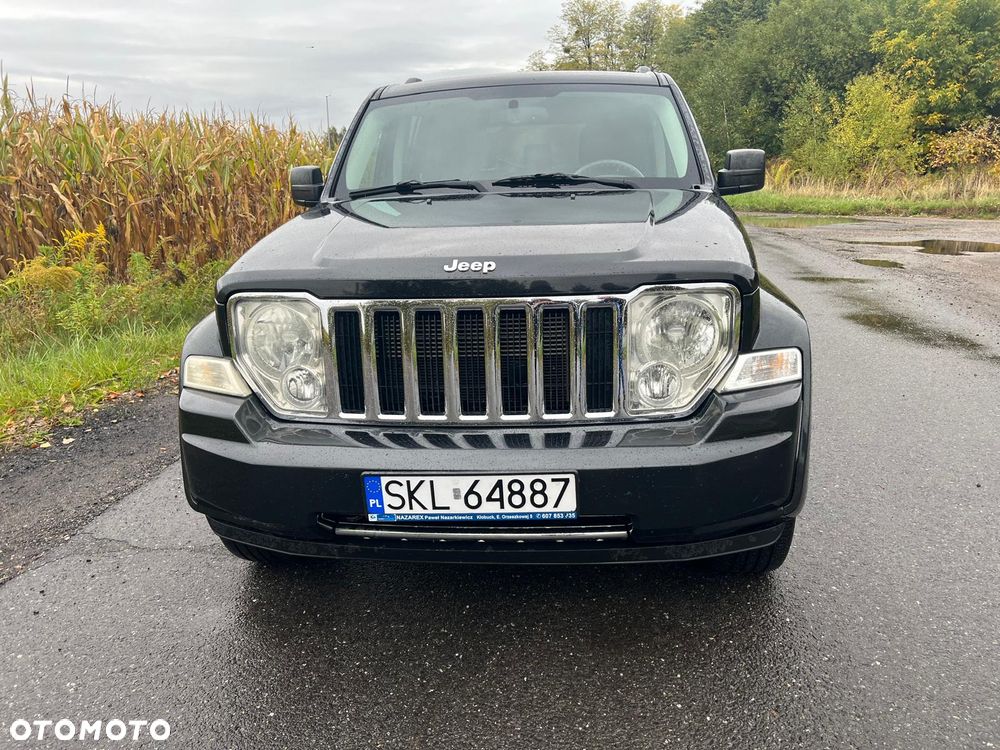 Jeep Cherokee 2009 photo 4