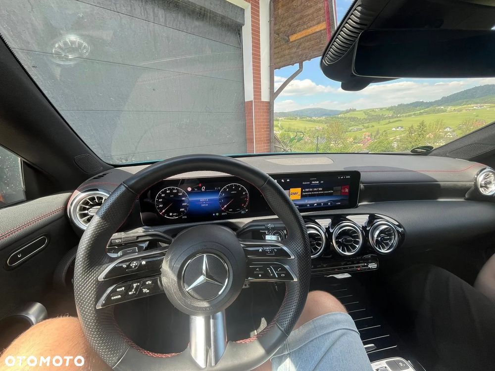 Mercedes-Benz CLA 250 mHEV 4-Matic AMG Line 8G-DCT - 18