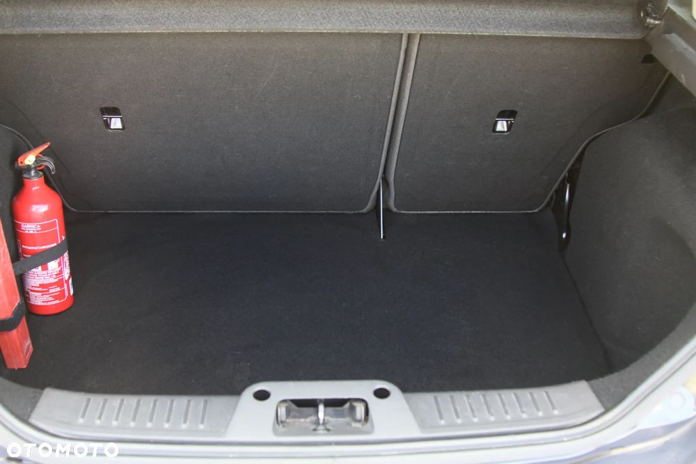 Ford Fiesta - 7