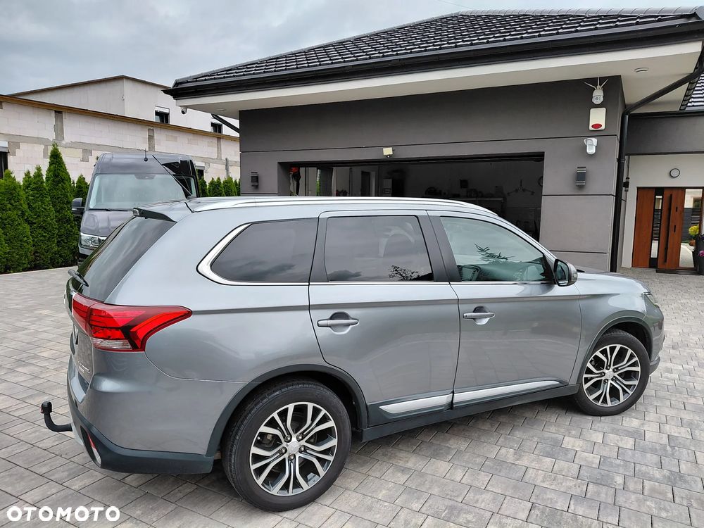 Mitsubishi Outlander 2.0 Instyle SDA 4WD CVT - 37