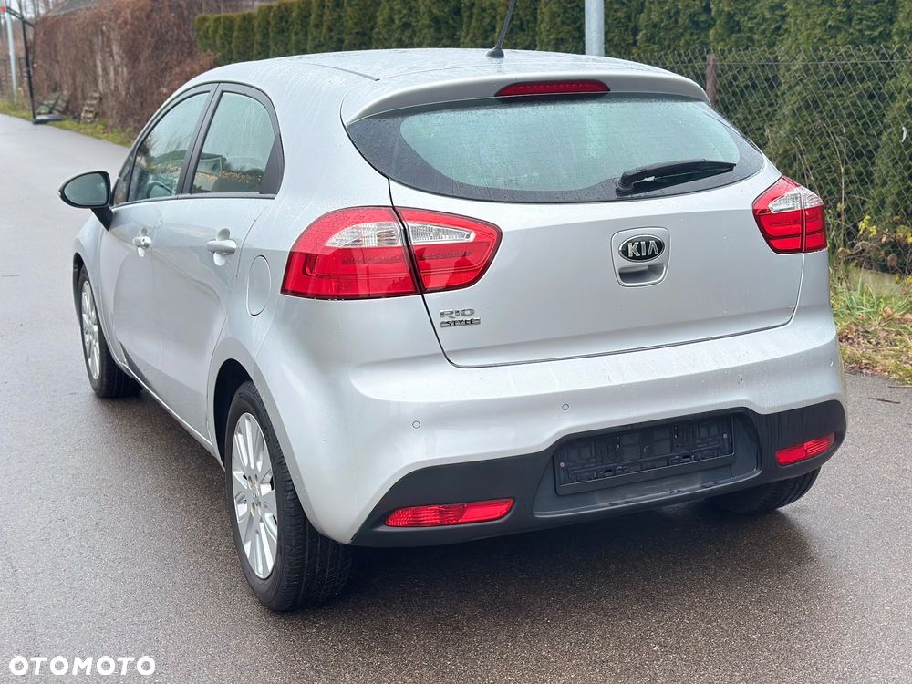 Kia Rio 1.4 Automatik Platinum Edition - 5