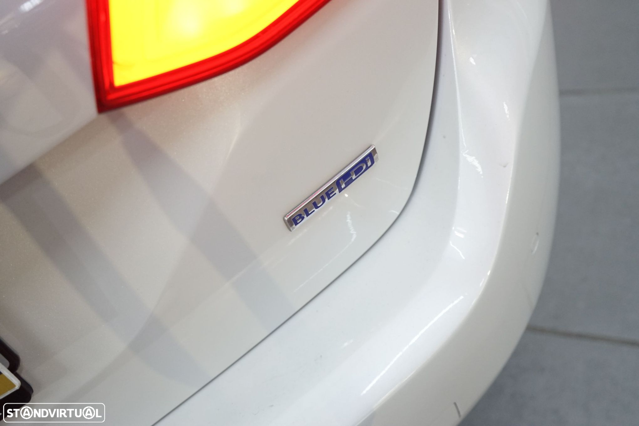 Peugeot 308 SW 1.6 BlueHDi Allure - 16