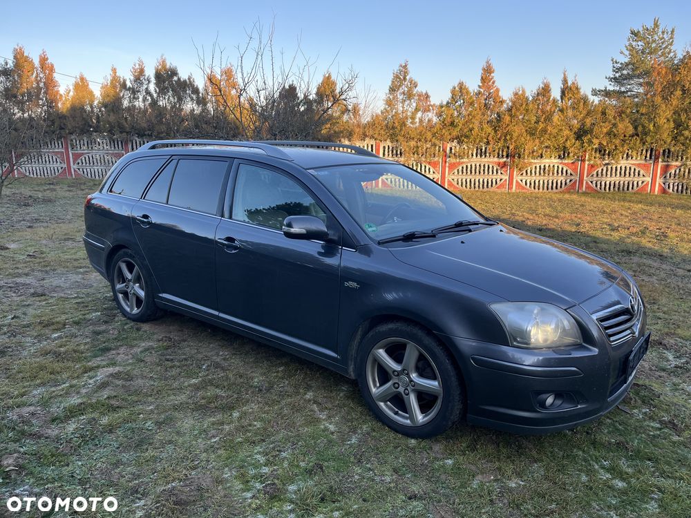 Toyota Avensis 2.2 D-4D Prestige - 3