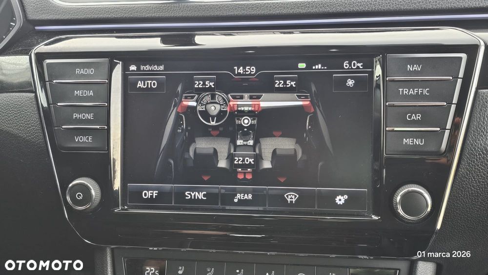 Skoda Superb 2.0 TDI 4x4 L&K DSG - 10