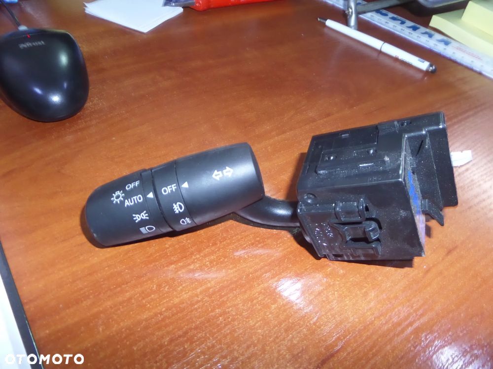 11606 Przełącznik świateł kierunkowskazów Mazda 3 6 CX-3 CX-5 13- - 1