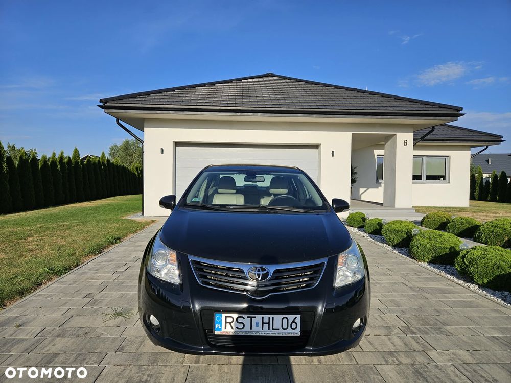 Toyota Avensis 2.0 Prestige EU5 MS - 25