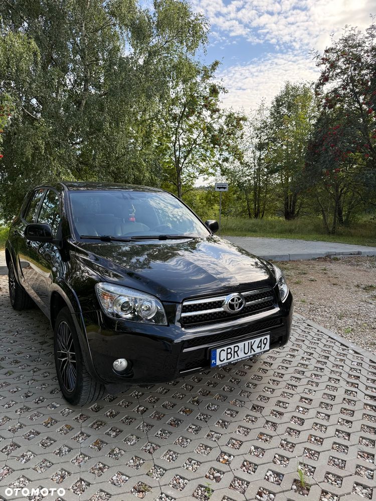 Toyota RAV4 2.2 D-CAT 4x4 Executive - 1