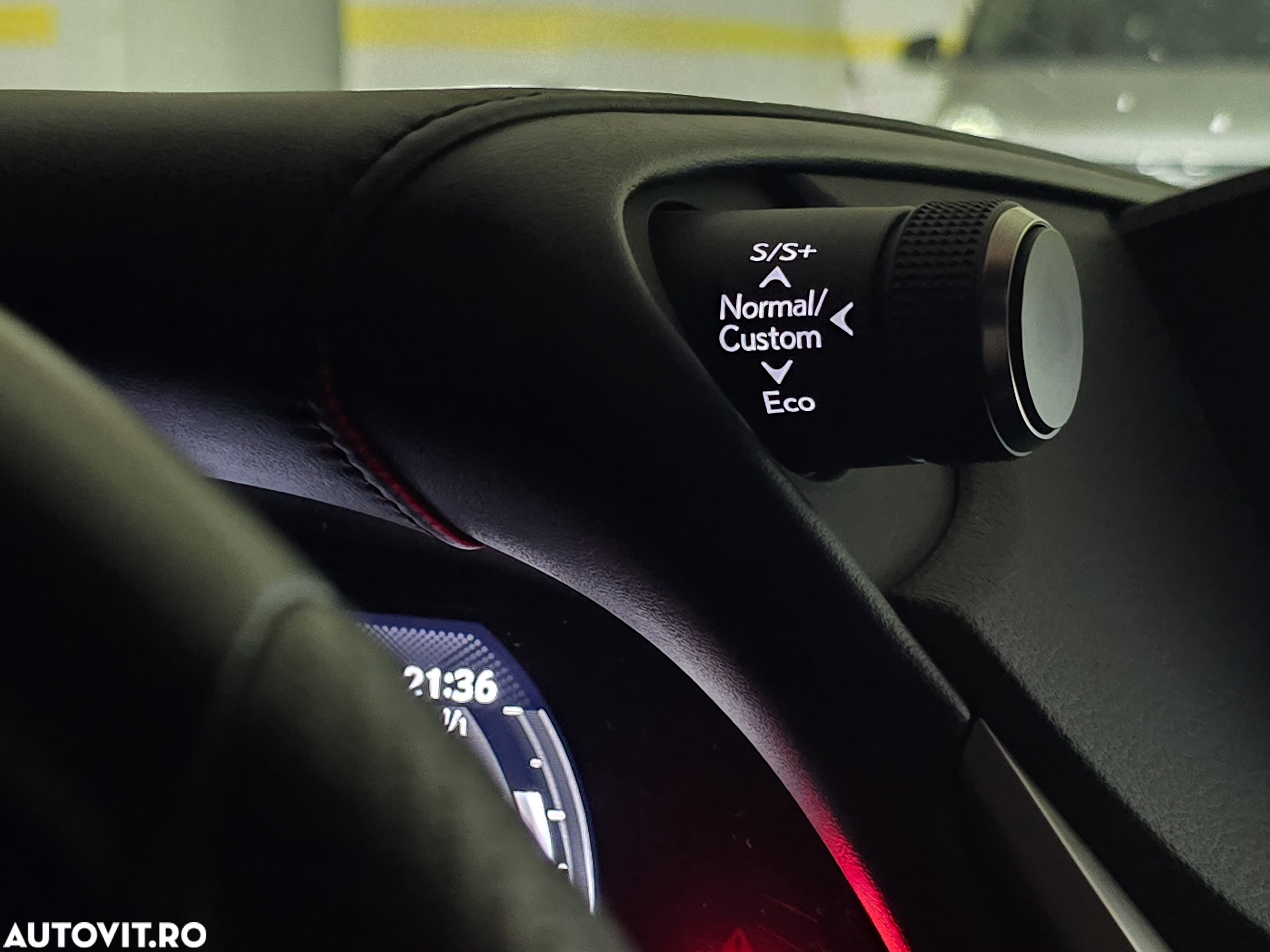 Lexus Seria ES 300h F Sport - 14