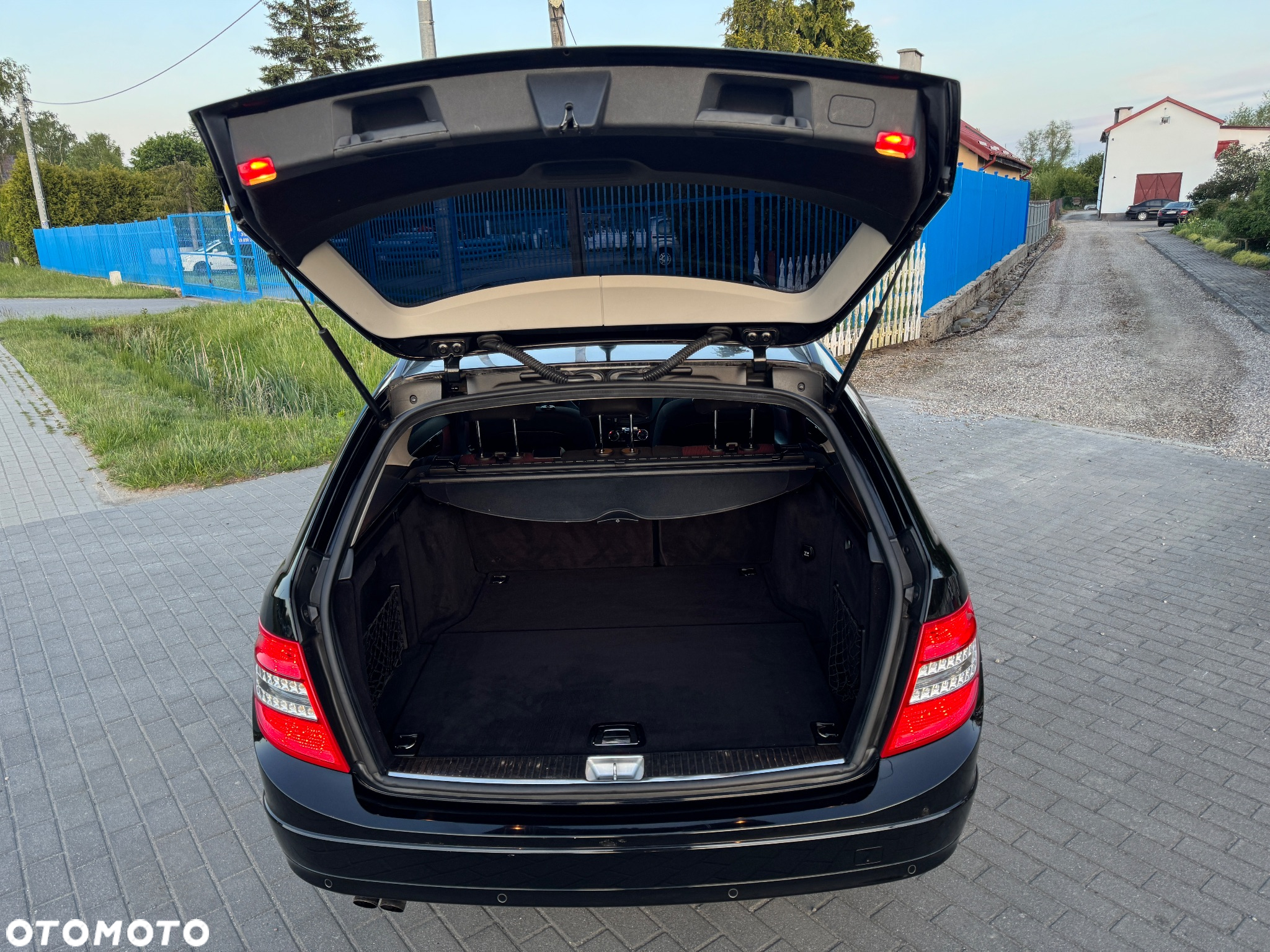 Mercedes-Benz Klasa C 200 CDI Classic - 18