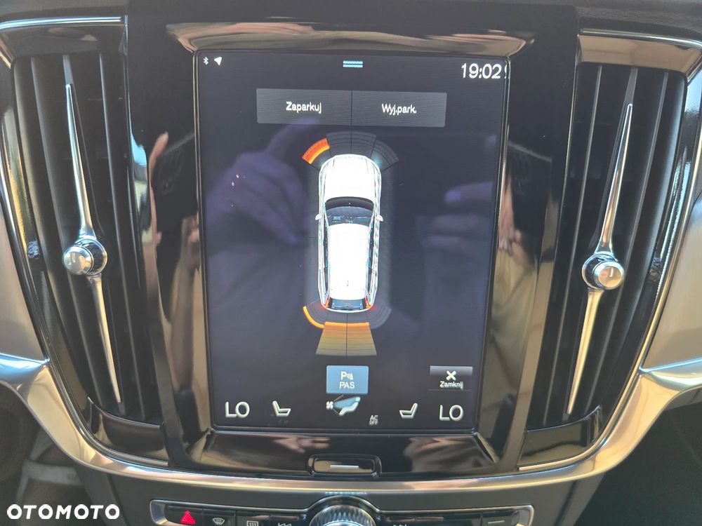 Volvo V90 D3 Momentum Pro - 38