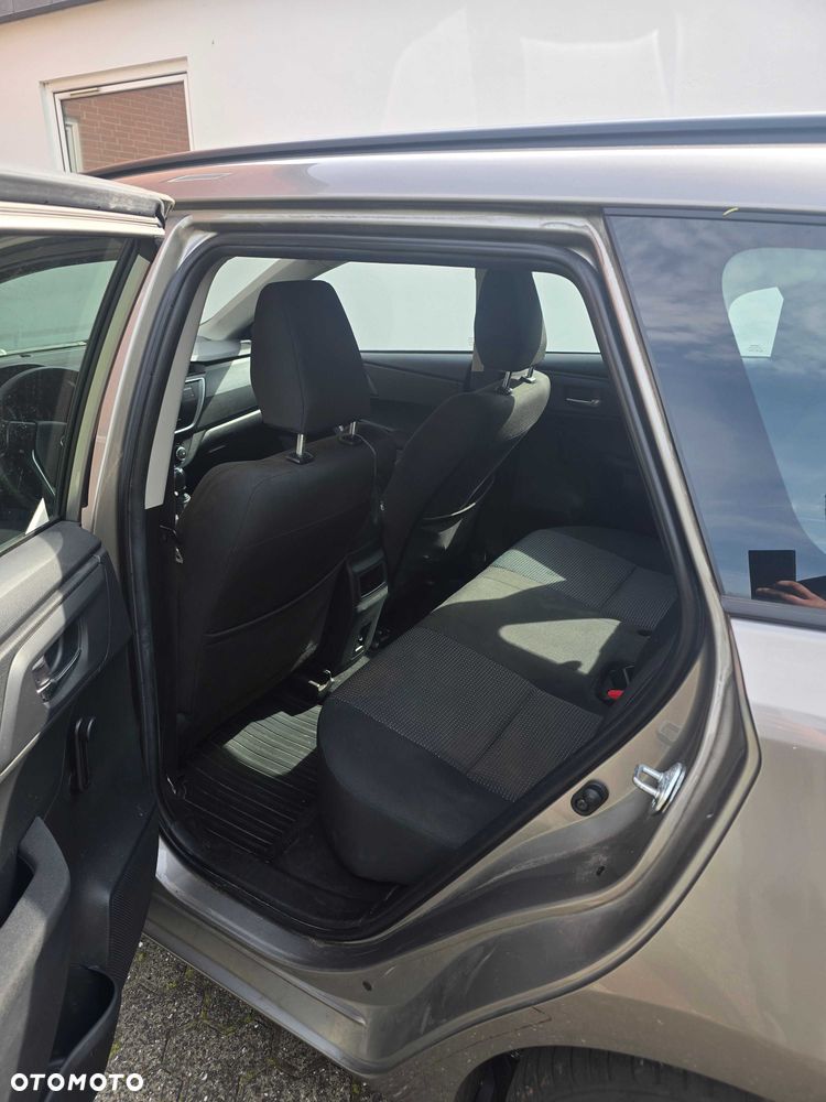 Toyota Auris - 7