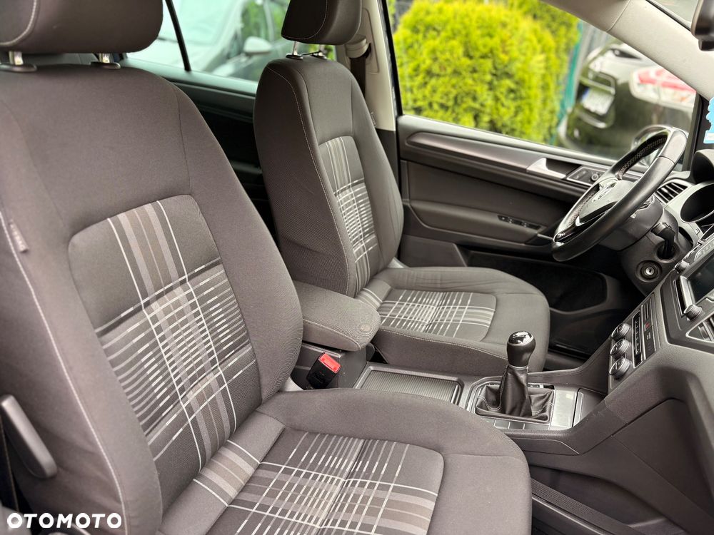 Volkswagen Golf Sportsvan 2.0 TDI BlueMotion Technology Lounge - 28