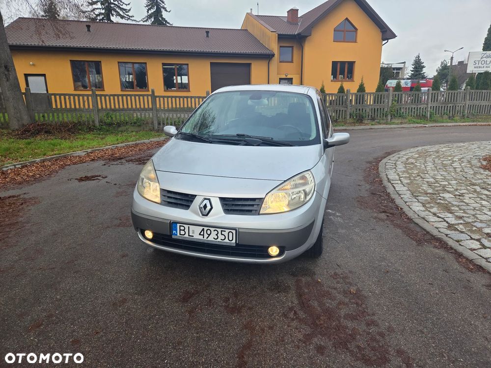 Renault Scenic 2.0 Confort Authentique - 1