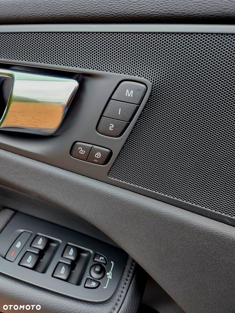 Volvo XC 60 T5 Geartronic Inscription - 20