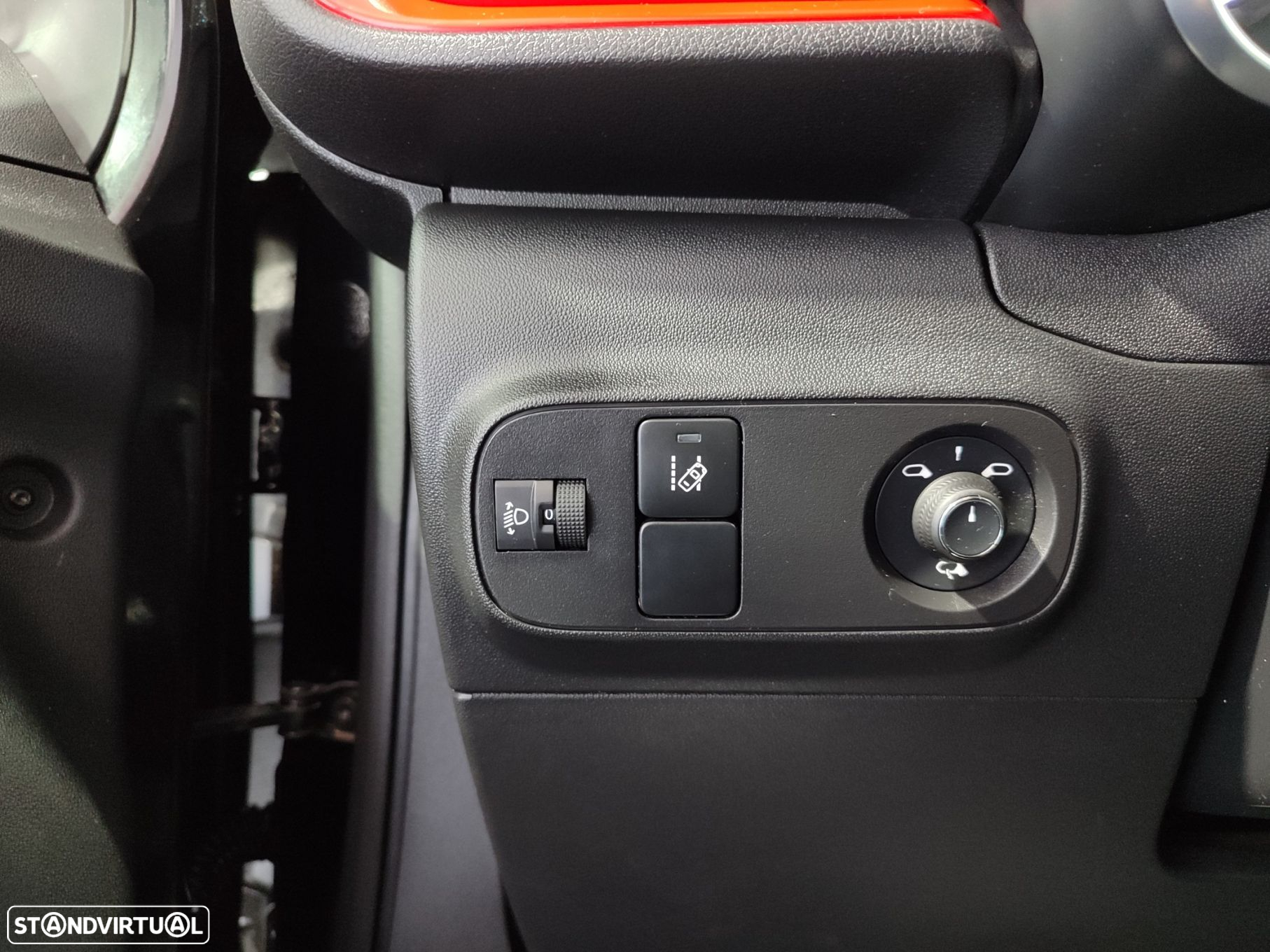 Citroën C3 1.2 PureTech Shine - 30