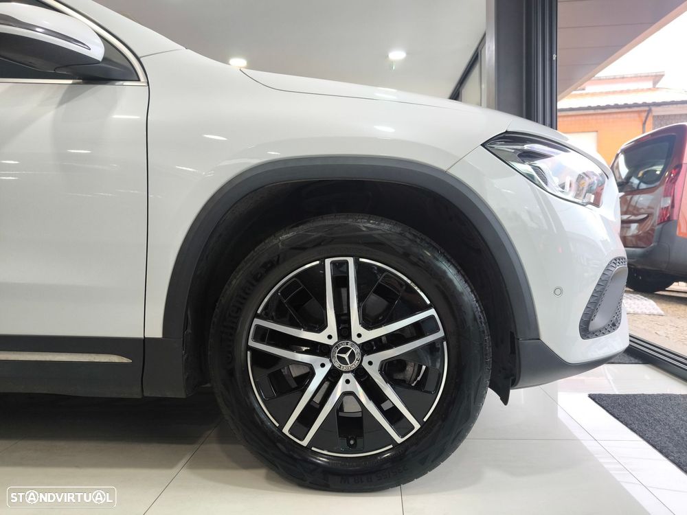 Mercedes-Benz GLA 250 e Progressive - 9