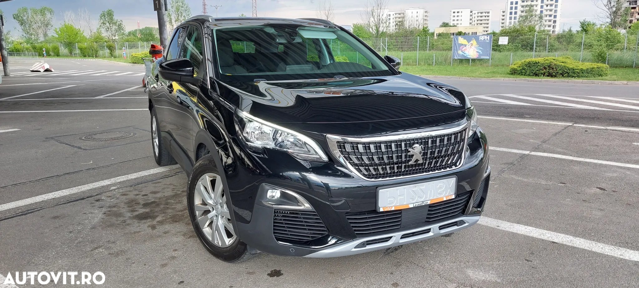 Peugeot 3008 1.6 BlueHDI S&S Allure - 3