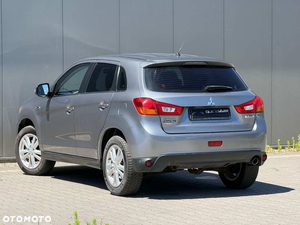 Mitsubishi ASX - 8