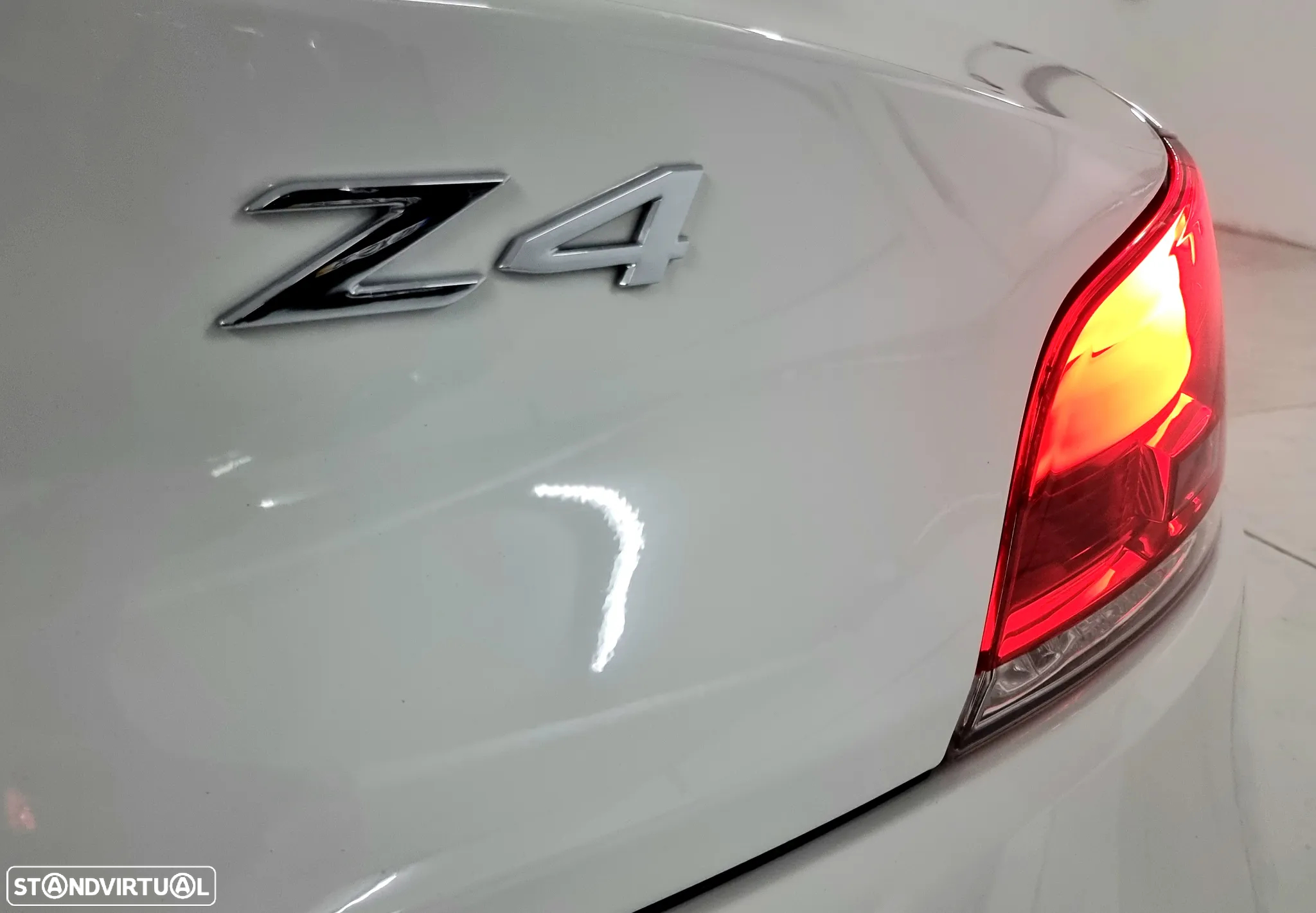BMW Z4 23 i - 15