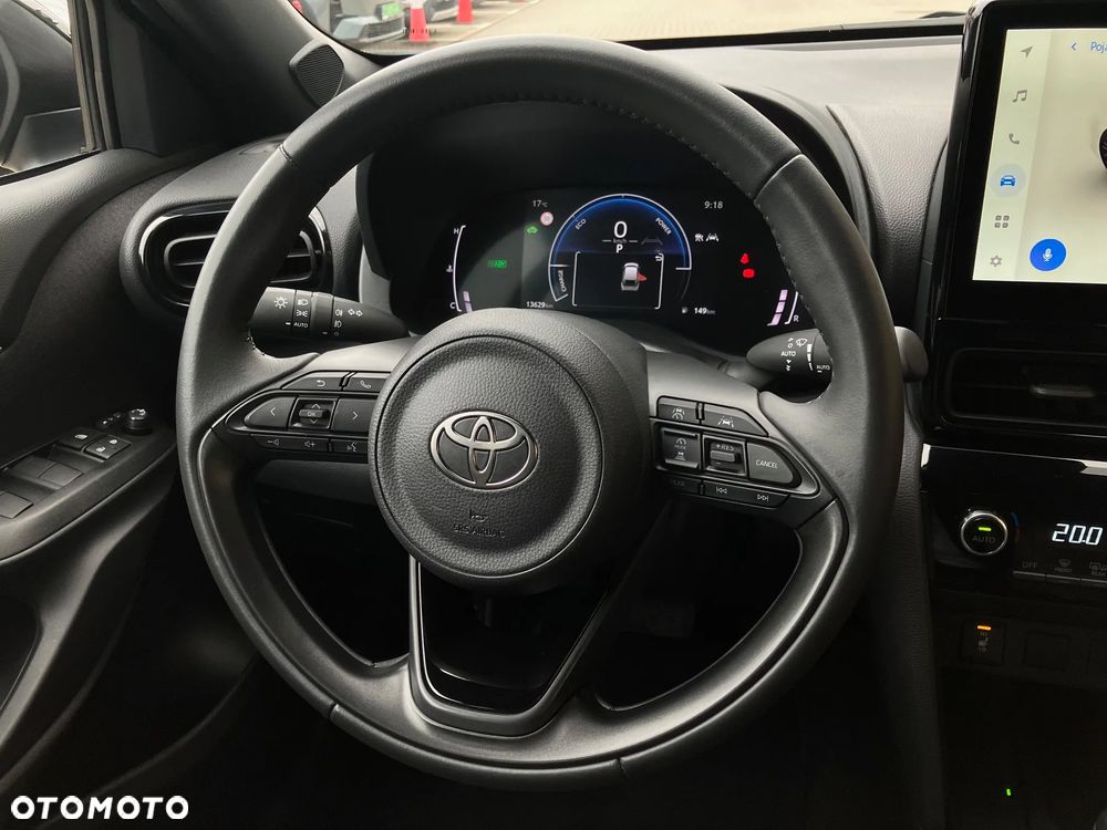 Toyota Yaris Cross Hybrid 1.5 Style - 23