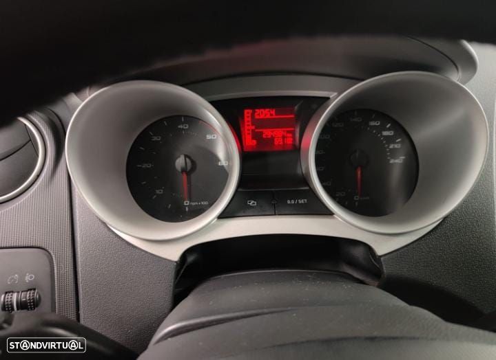 SEAT Ibiza 1.6 TDI Copa DPF - 7