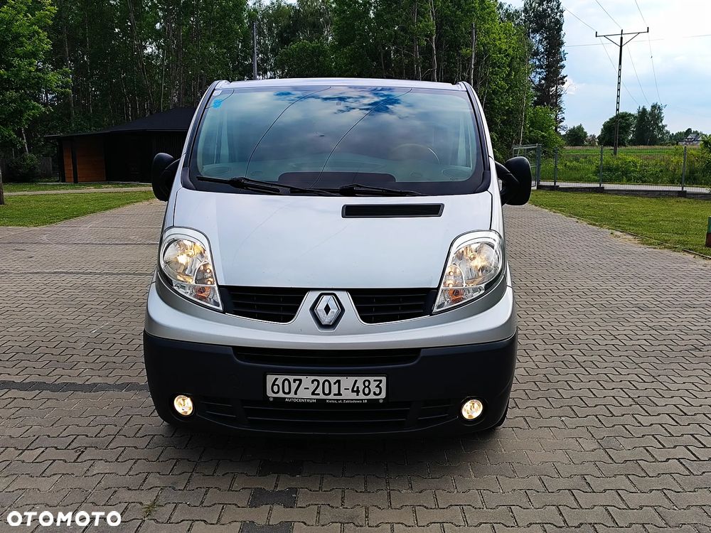 Renault Trafic - 2