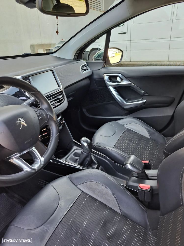 Peugeot 2008 1.6 BlueHDi Allure - 7