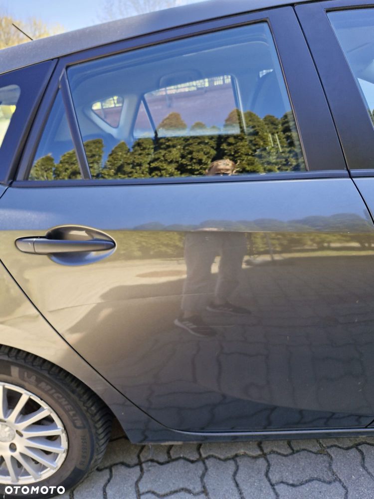 Mazda 3 1.6 Comfort - 21