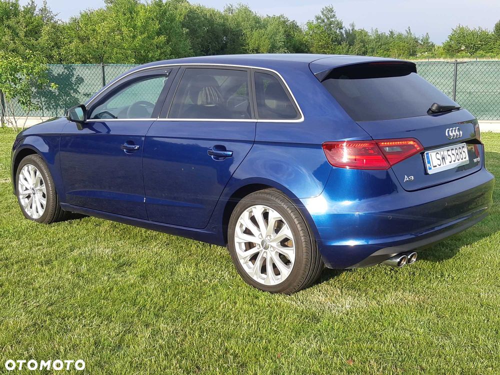 Audi A3 Sportback - 3