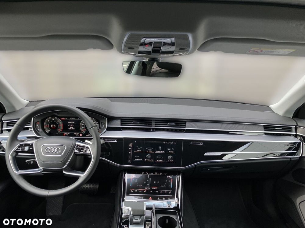 Audi A8 - 10