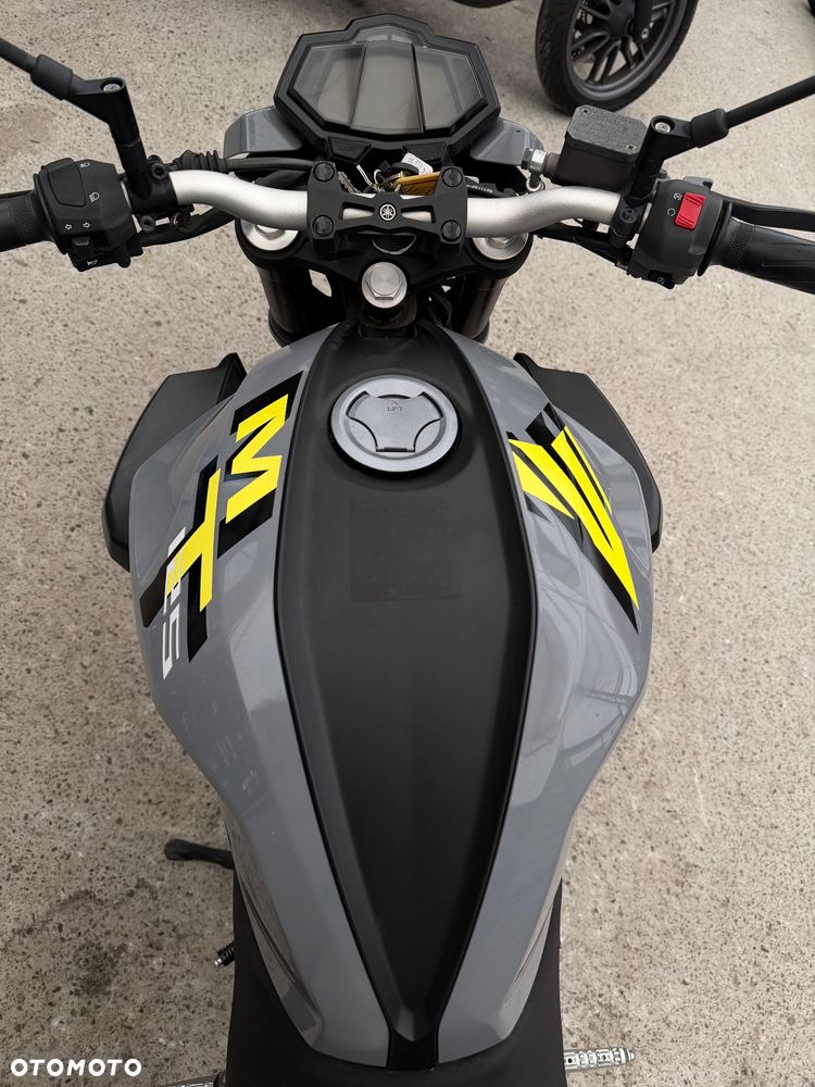 Yamaha MT - 20