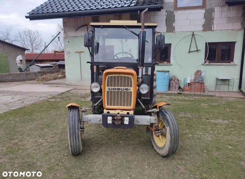 Ursus C330 - 2
